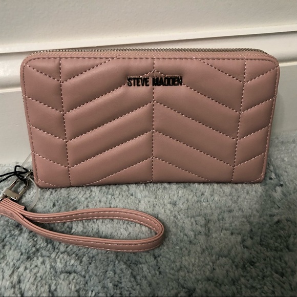Steve Madden Handbags - Steve Madden Zip Around Wallet Blush